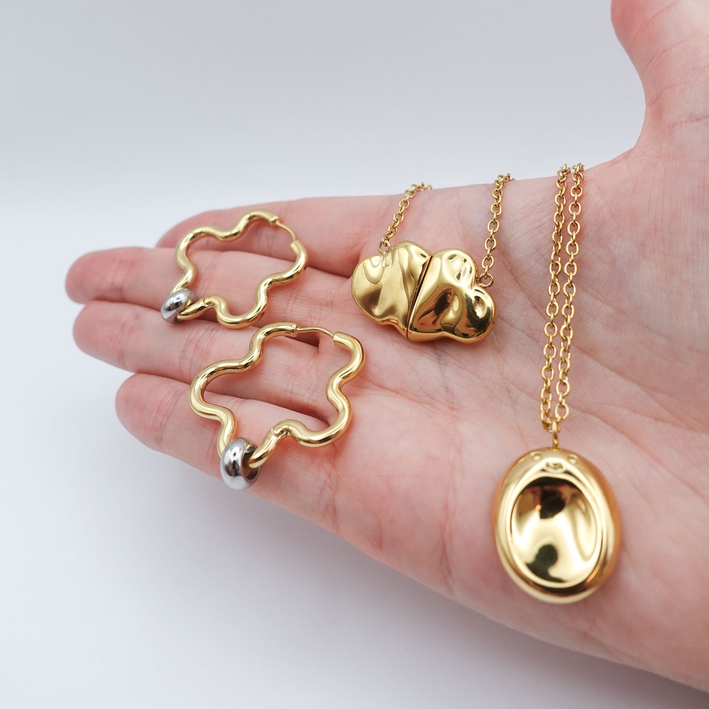 The Fidget Jewellery Collection - Gold