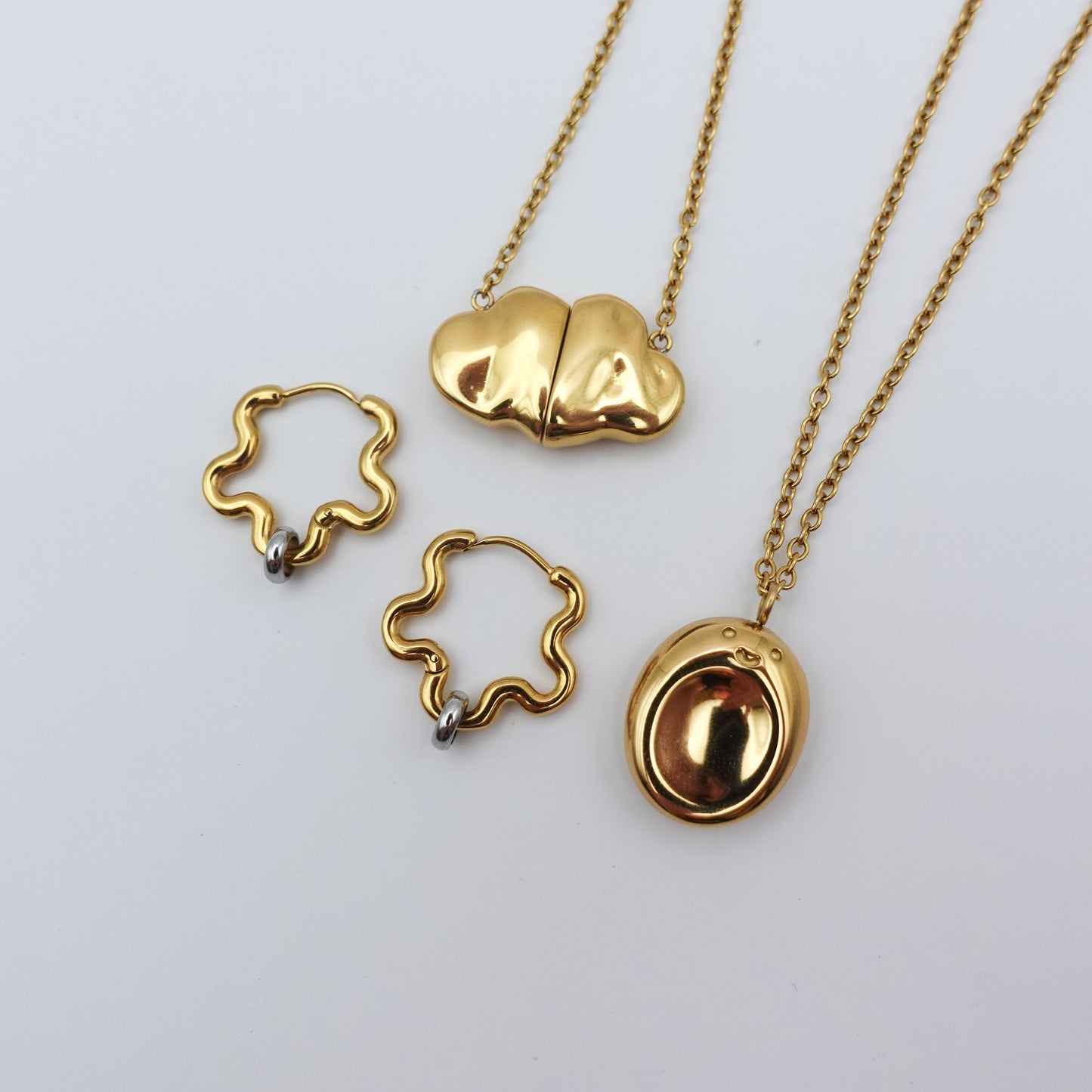 The Fidget Jewellery Collection with Mini-Squiggle - Gold