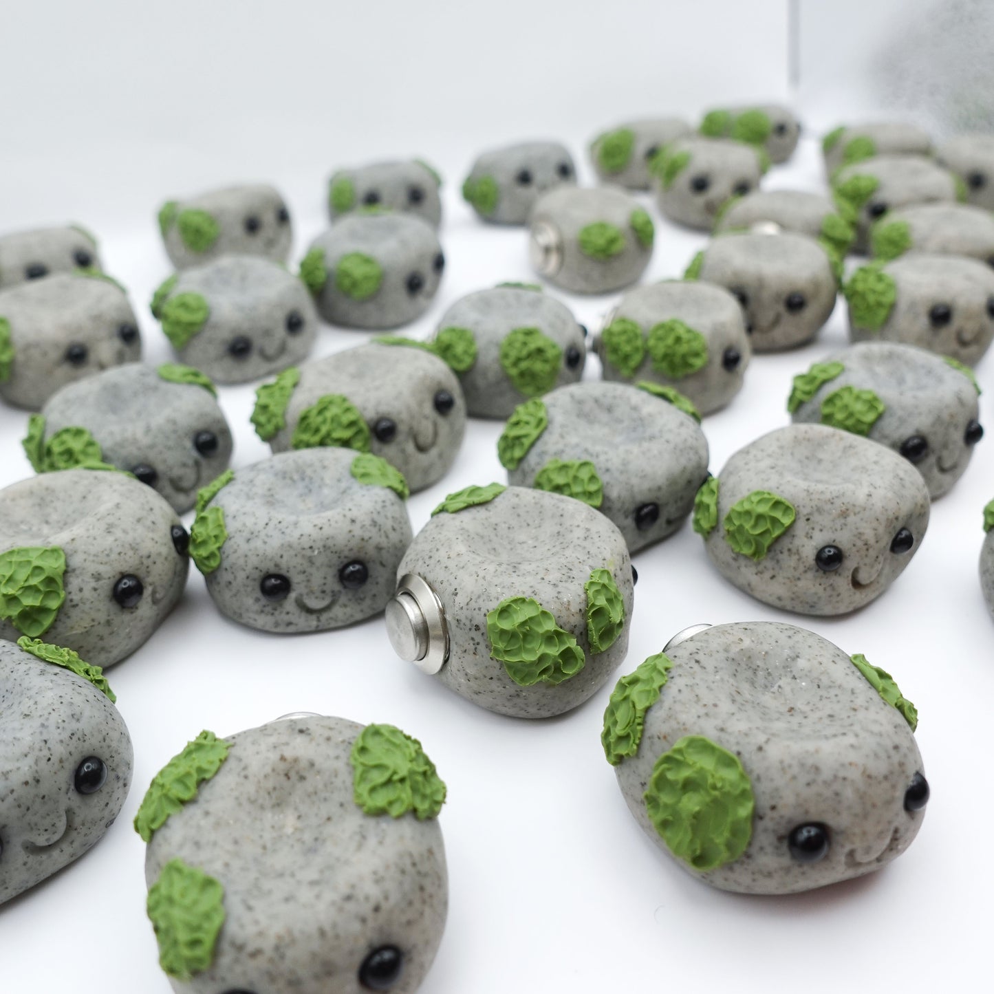 Button Butt Pet Rock