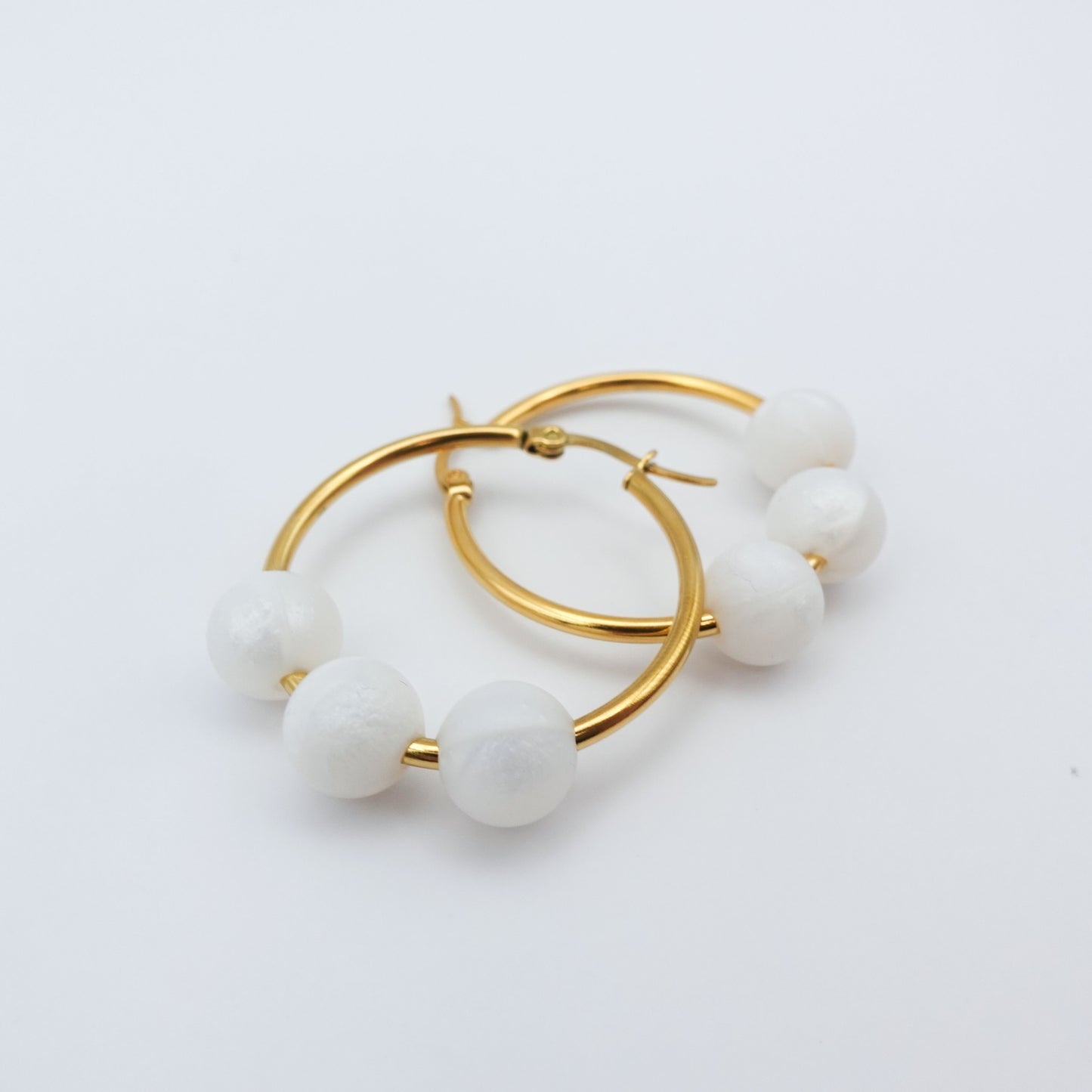 Squishy 3 parel hoepel oorbellen - goud roestvrij staal