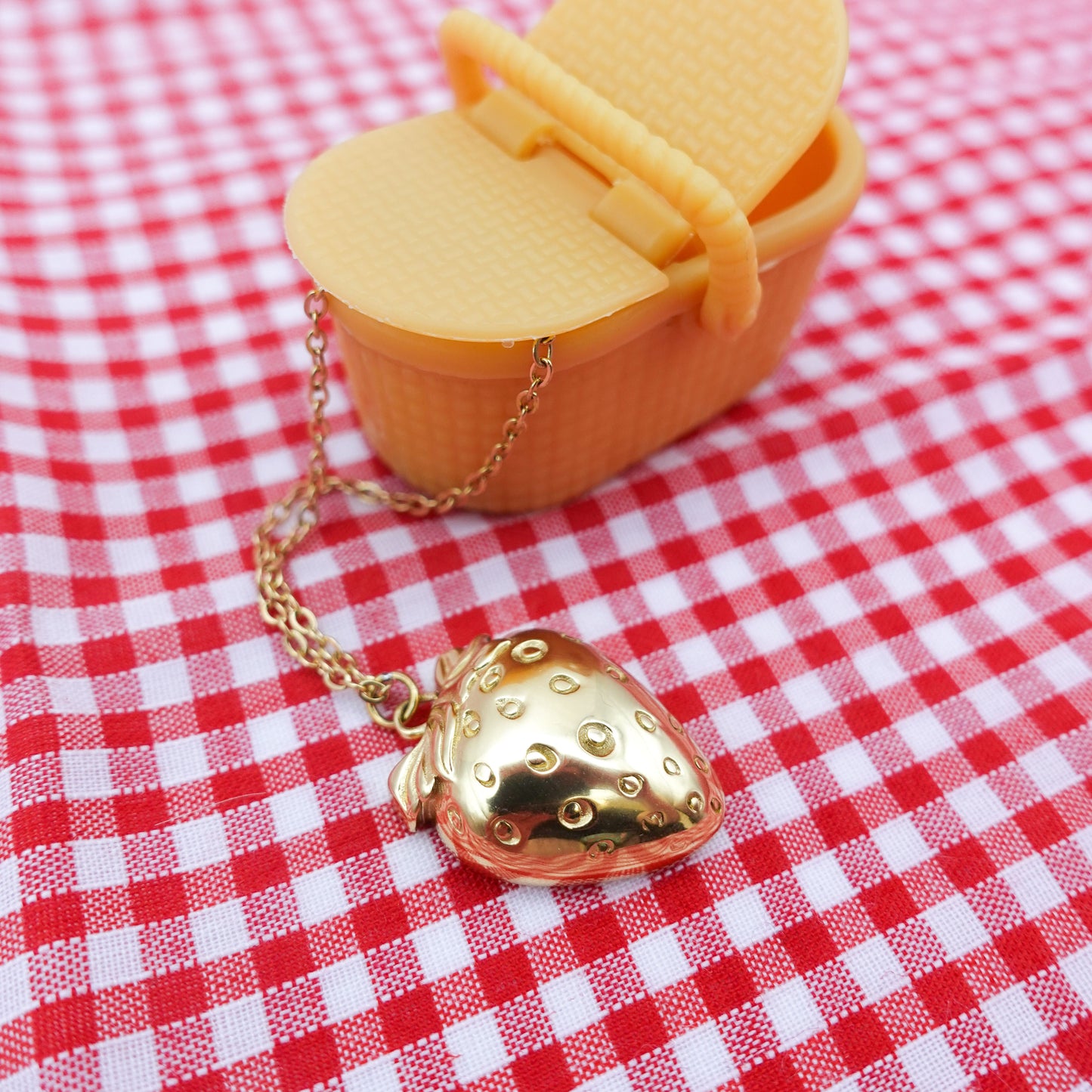 Strawberry Worry Stone Necklace - Gold Stainless Steel