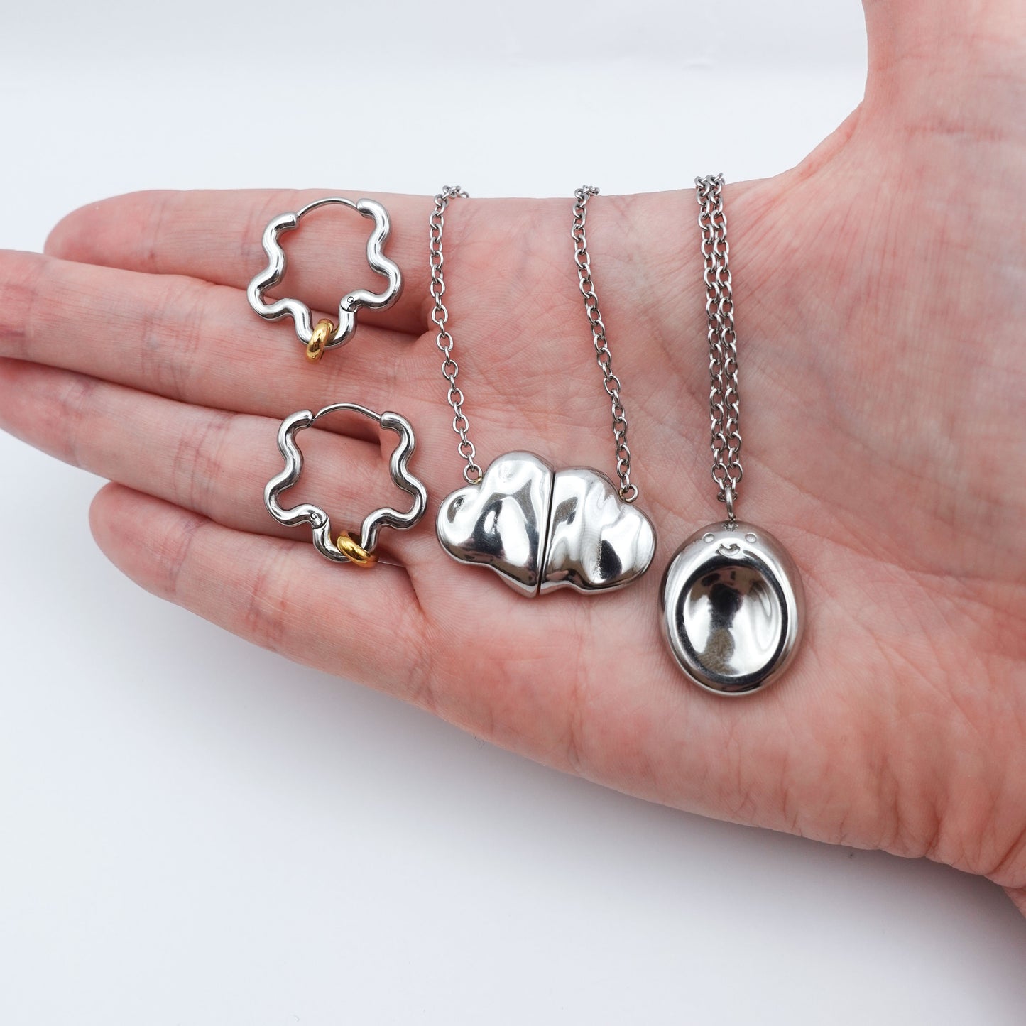 The Fidget Jewellery Collection with Mini-Squiggle - Silver