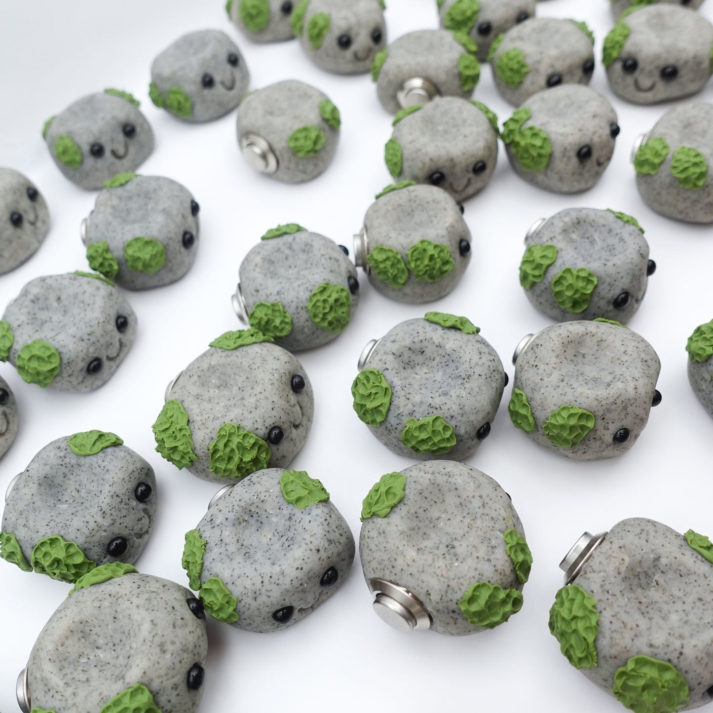 Button Butt Pet Rock