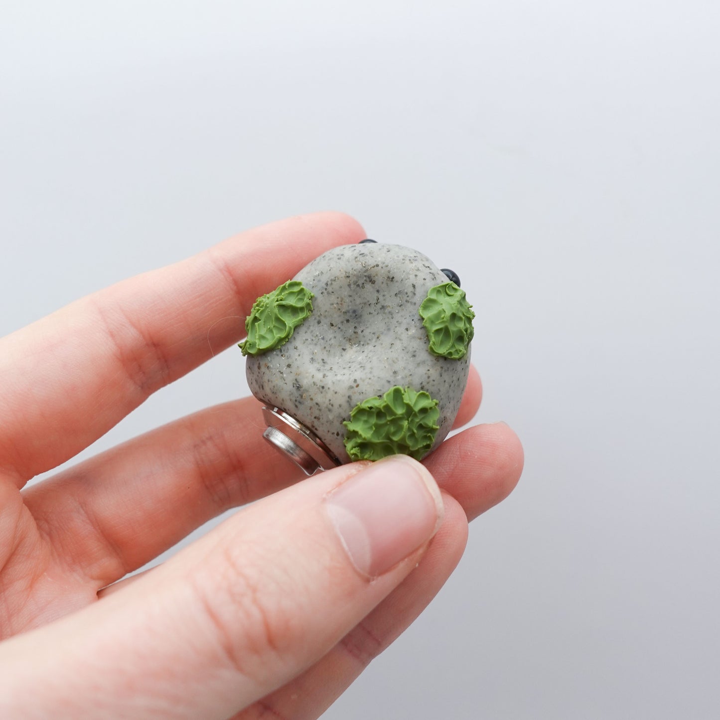 Button Butt Pet Rock