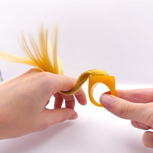 The Twirler Fidget - Blonde