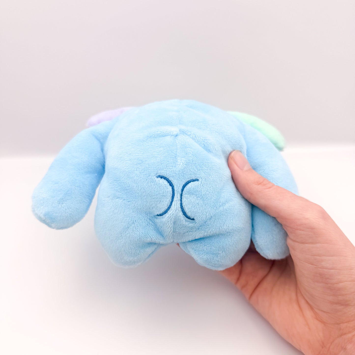 Mochi Bidge Fidget Plushie Keychain