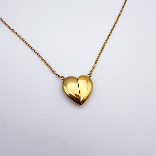 Heart Magnet Fidget Necklace - Gold Stainless Steel
