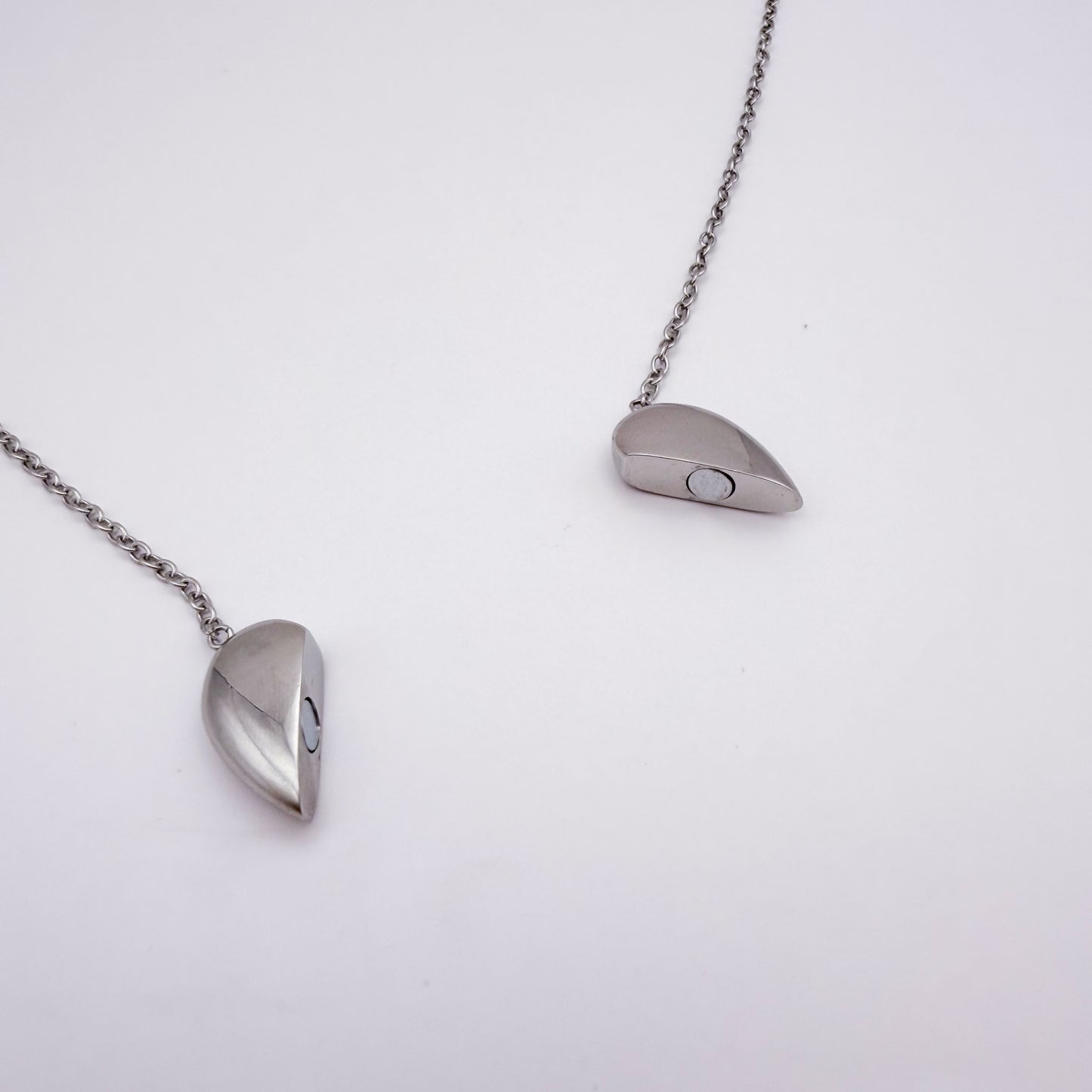 Heart Magnet Fidget Necklace - Silver Stainless Steel