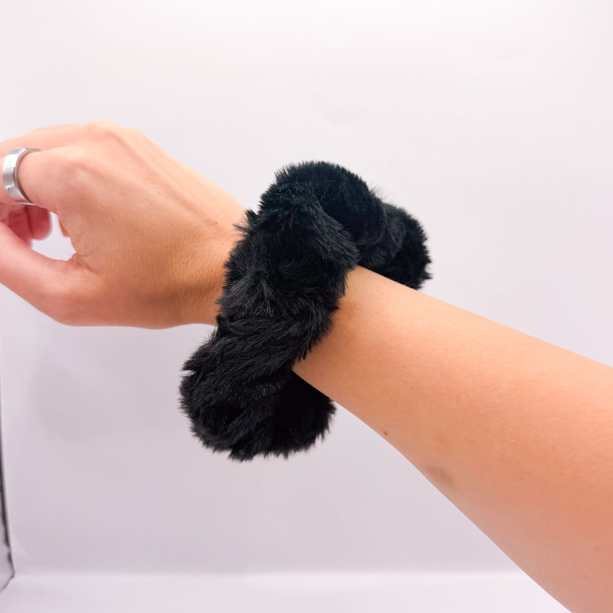 Fobble - The Fidget Hair Bobble - The Black Collection